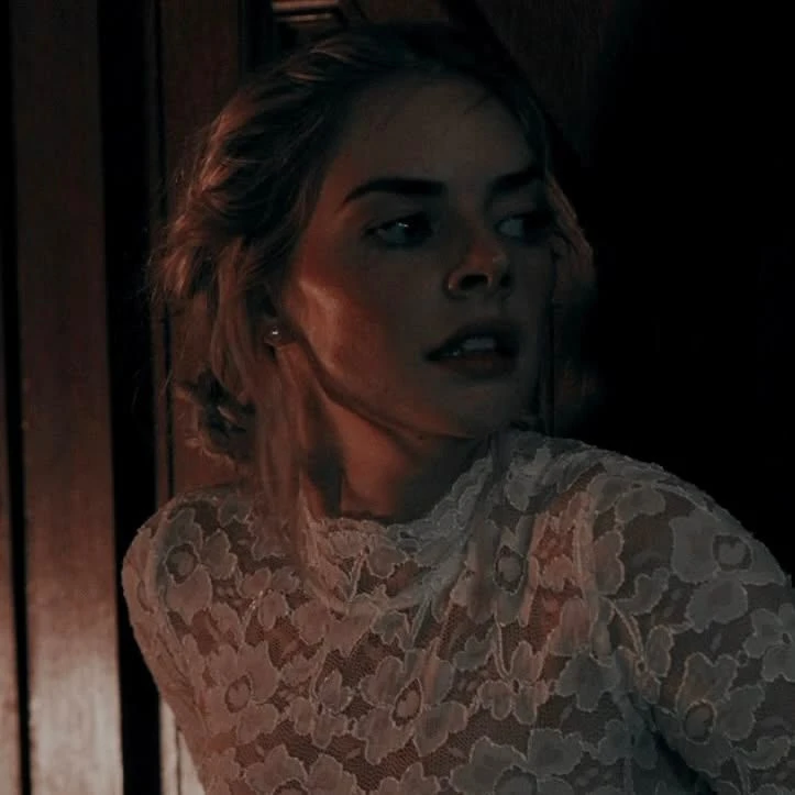 Grace MacCaullay thumbnail