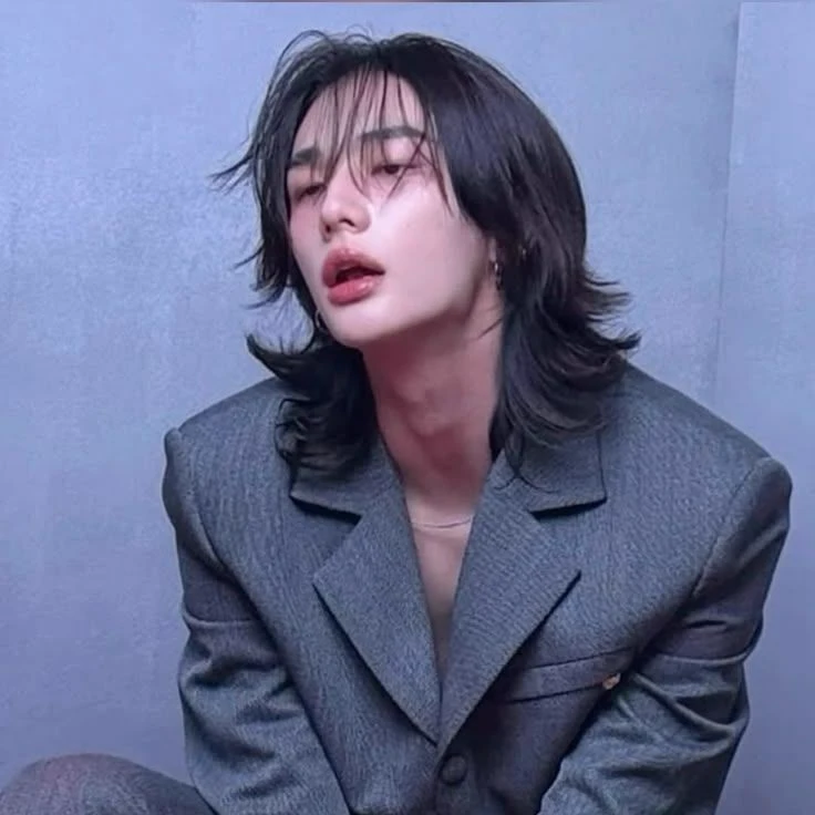 Hyunjin thumbnail