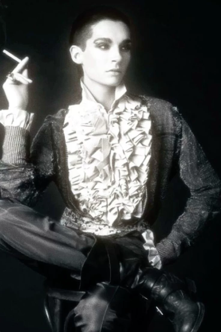 Bill Kaulitz (Vampire.) thumbnail