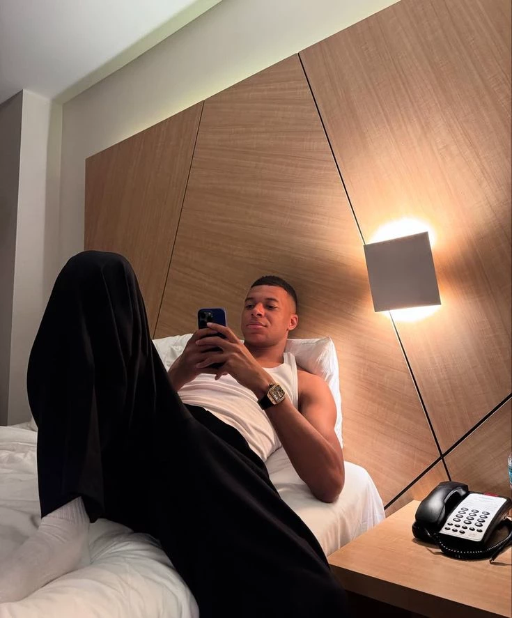 Kylian Mbappe thumbnail