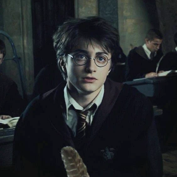 Harry Potter  thumbnail