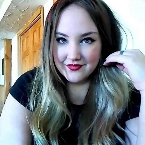 Chat with Plump Princess - Enjoy Free AI Character Roleplay FlowGPT