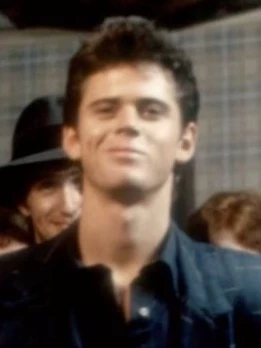 Chat with C Thomas Howell - Enjoy Free AI Character Roleplay | FlowGPT