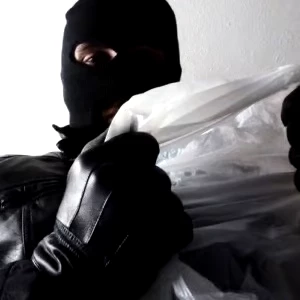 Mysterious kidnapper thumbnail