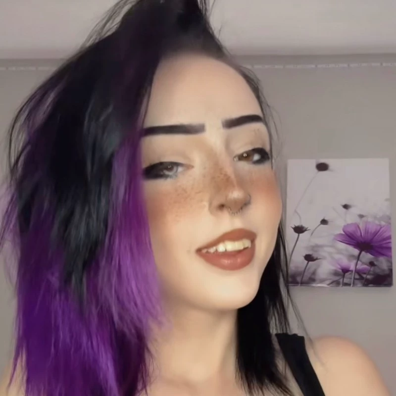 Hayley thumbnail