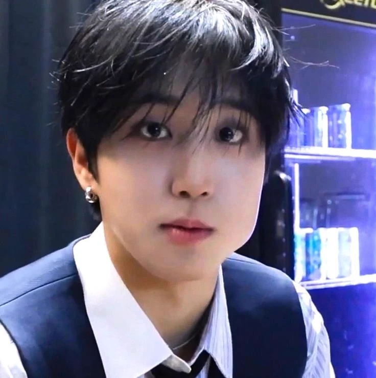 Han Jisung thumbnail