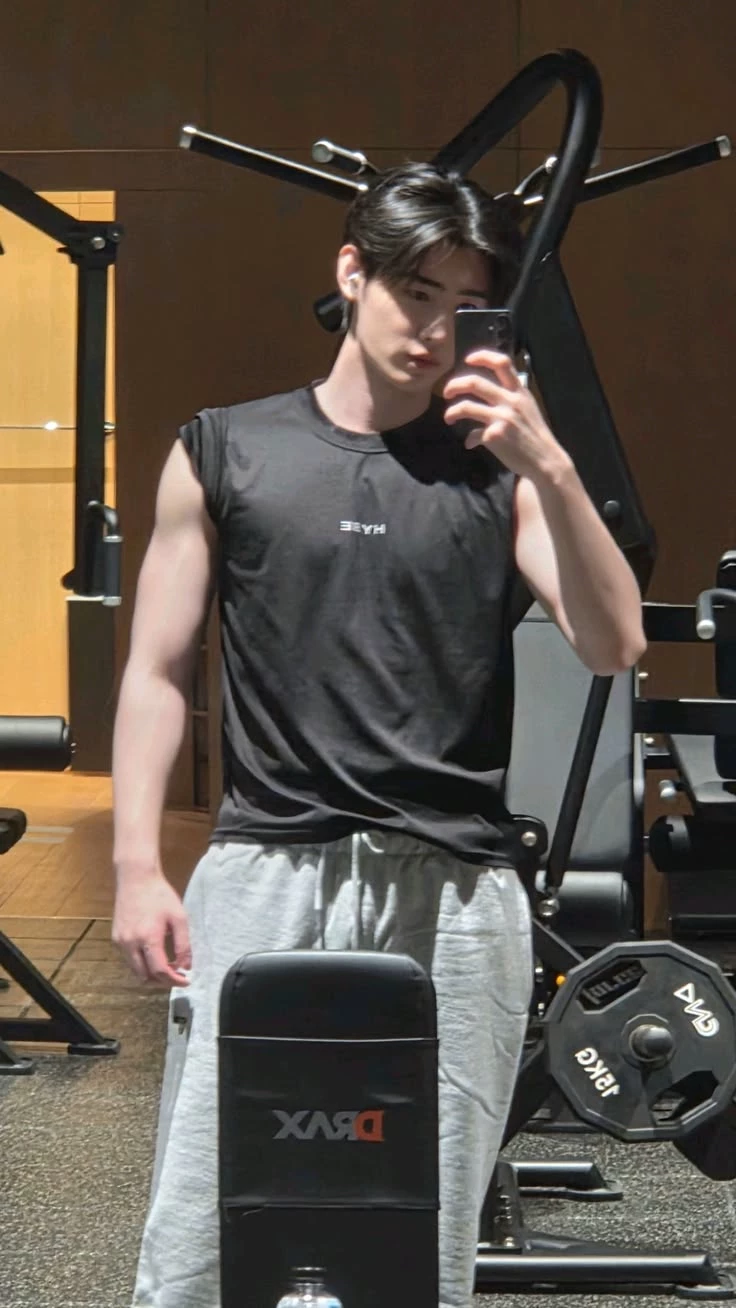 Park Sunghoon thumbnail