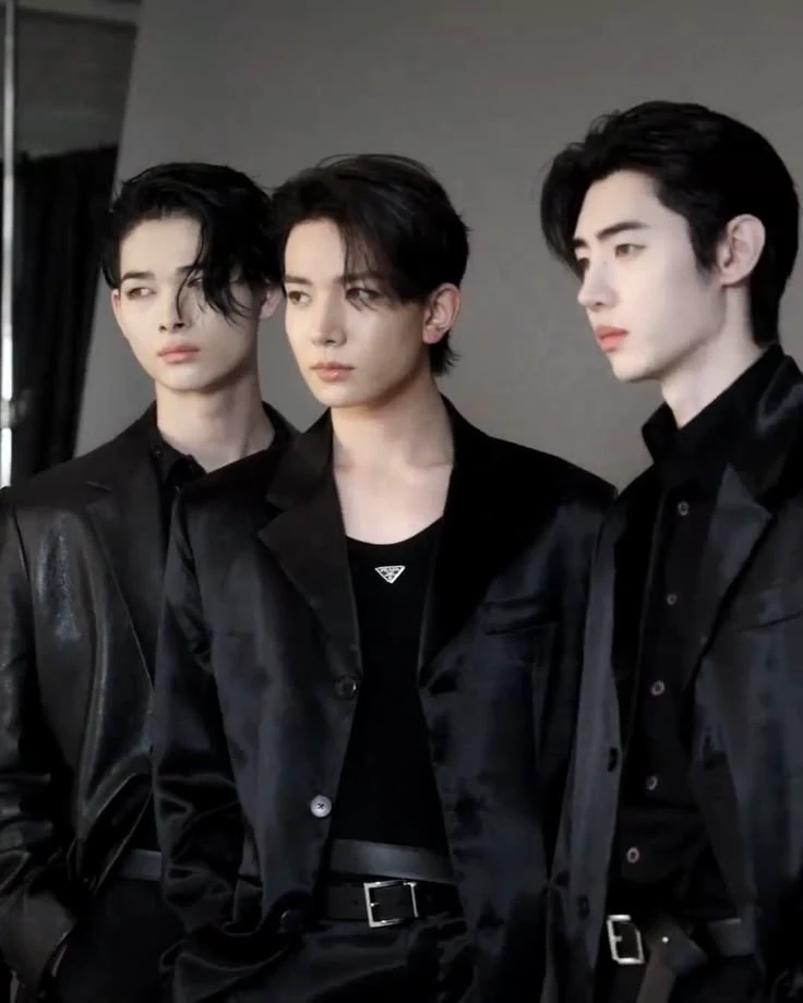 Lee Heeseung, Park Sunghoon, and Nishimura Riki or Ni-ki thumbnail