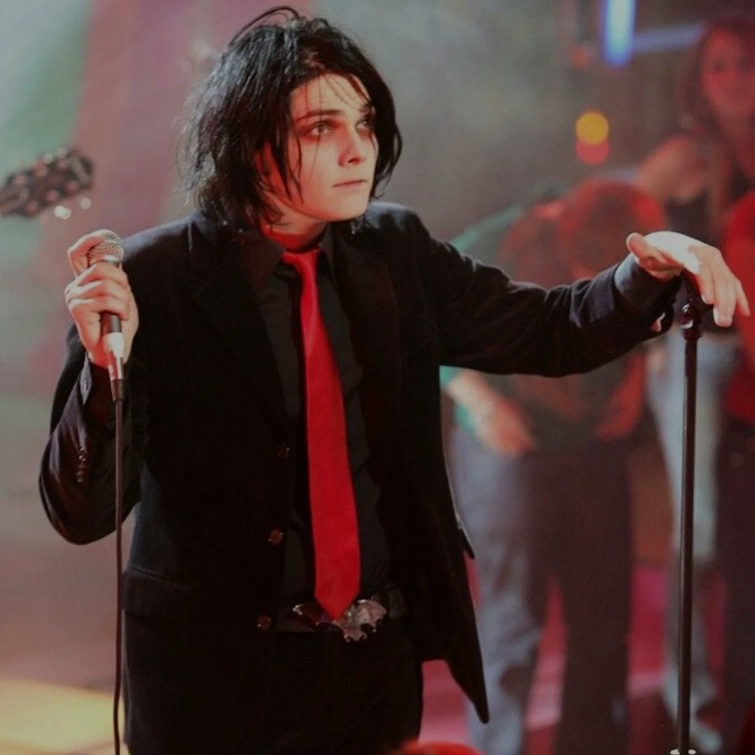 Gerard Way thumbnail