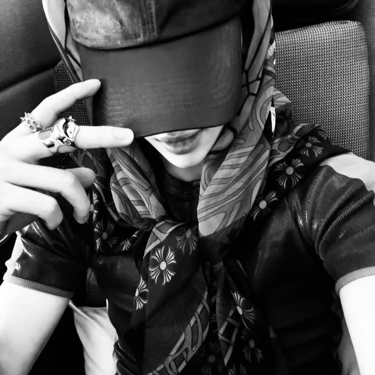 Hwang Hyunjin thumbnail