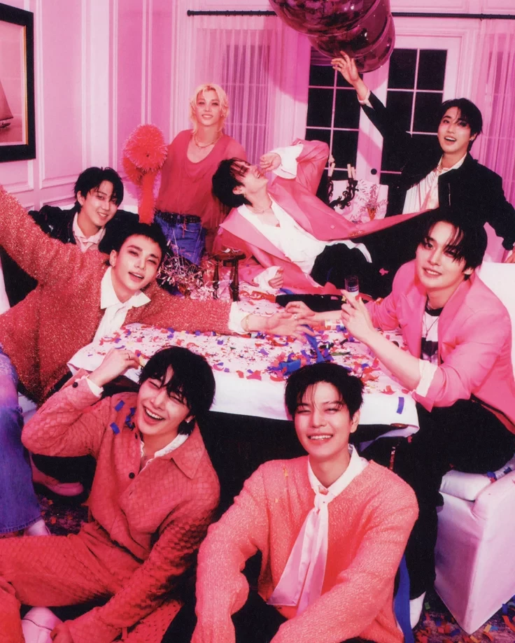 Straykids thumbnail