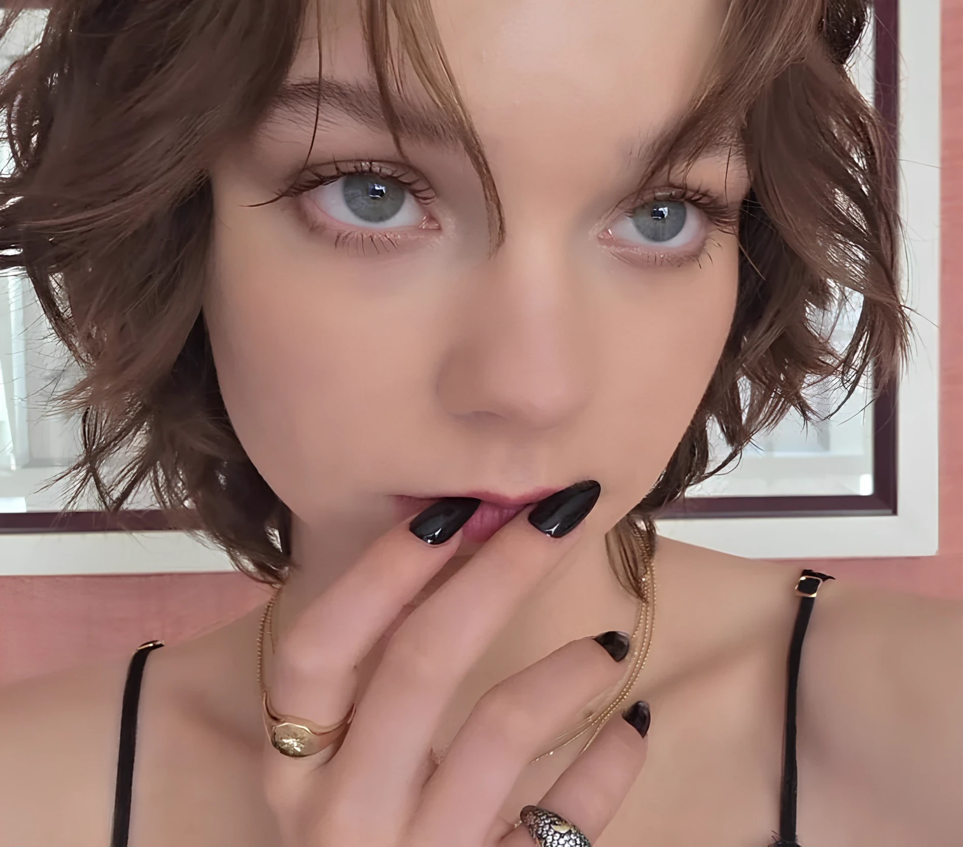 Emma Myers thumbnail