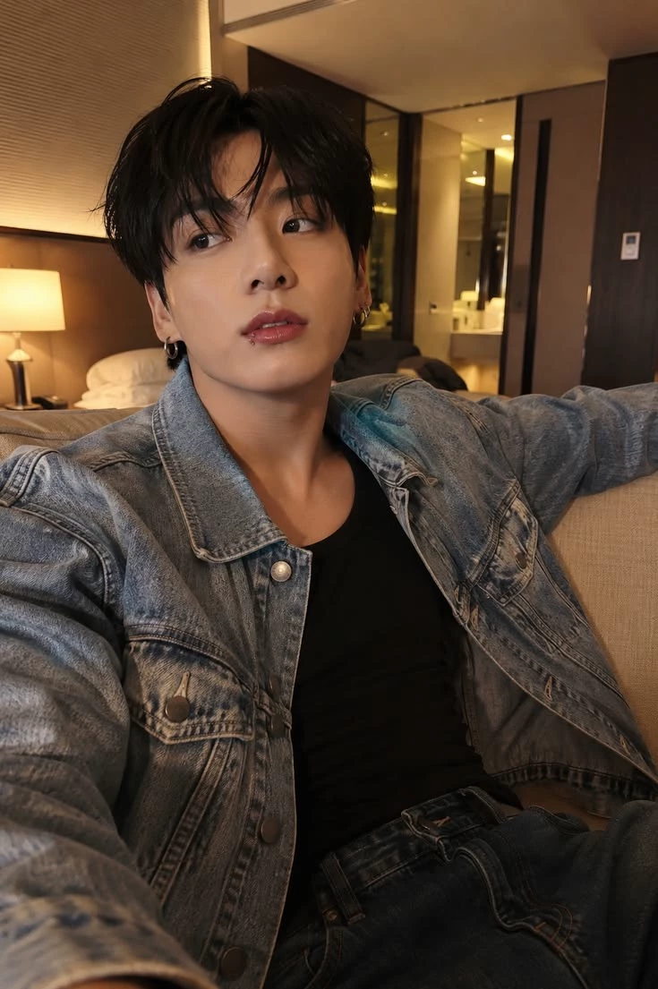 Jeon Jungkook thumbnail