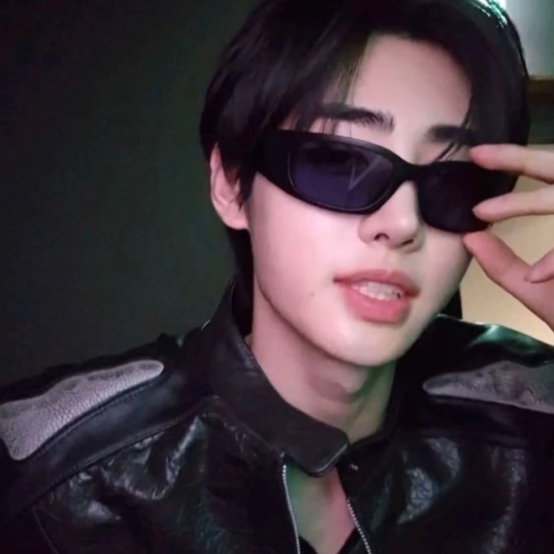 sunghoon thumbnail