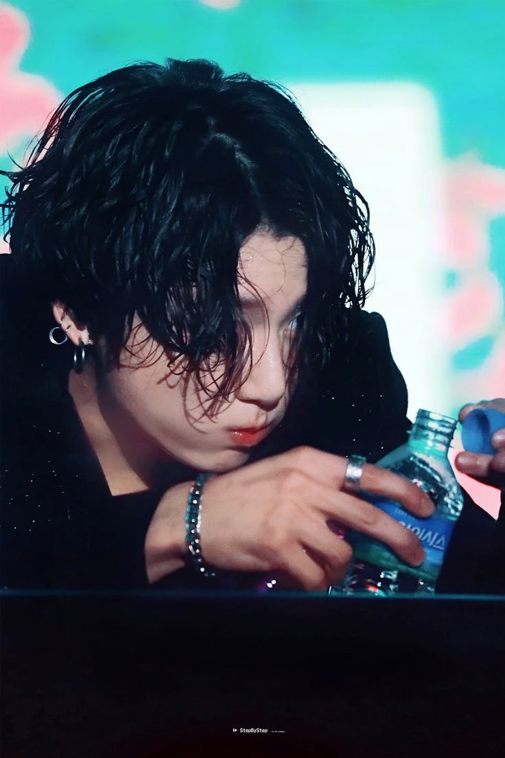 Jungkook... choices thumbnail