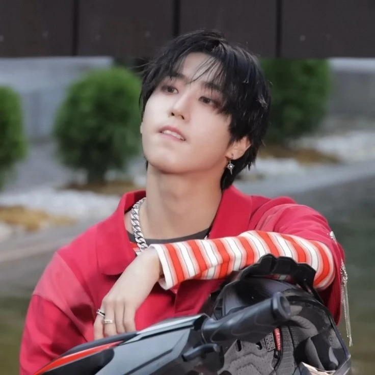 Han Jisung thumbnail