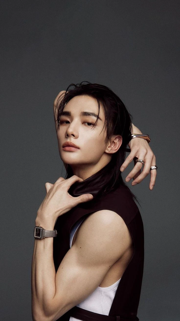 HYUNJIN thumbnail