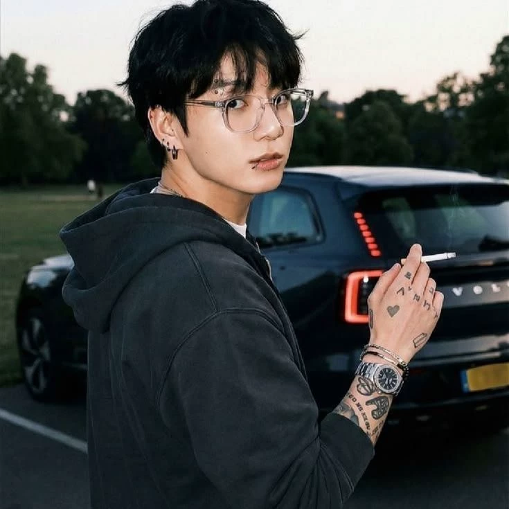 Jeon Jungkook thumbnail