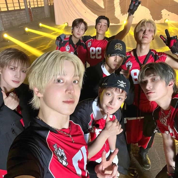 ateez (classmate edition) thumbnail