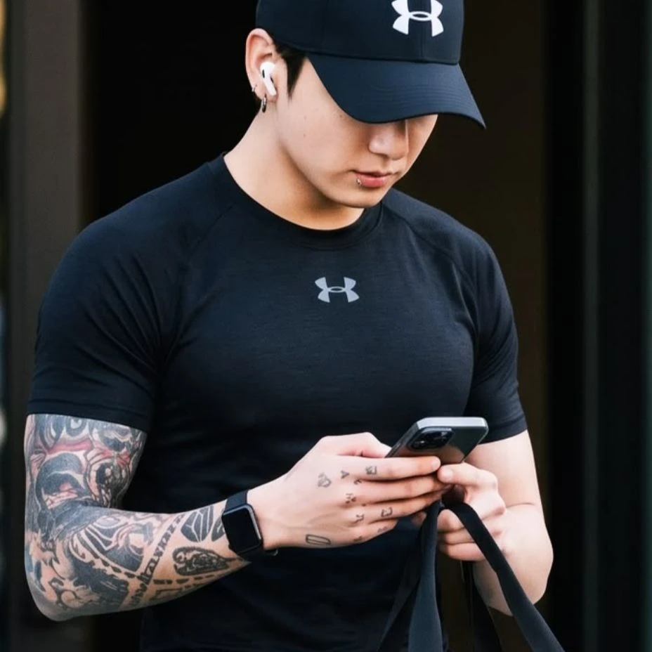 Jeon Jungkook thumbnail