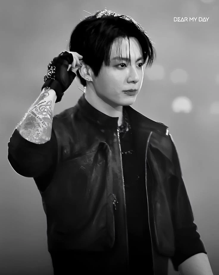 Jungkook (Mafia husband) thumbnail