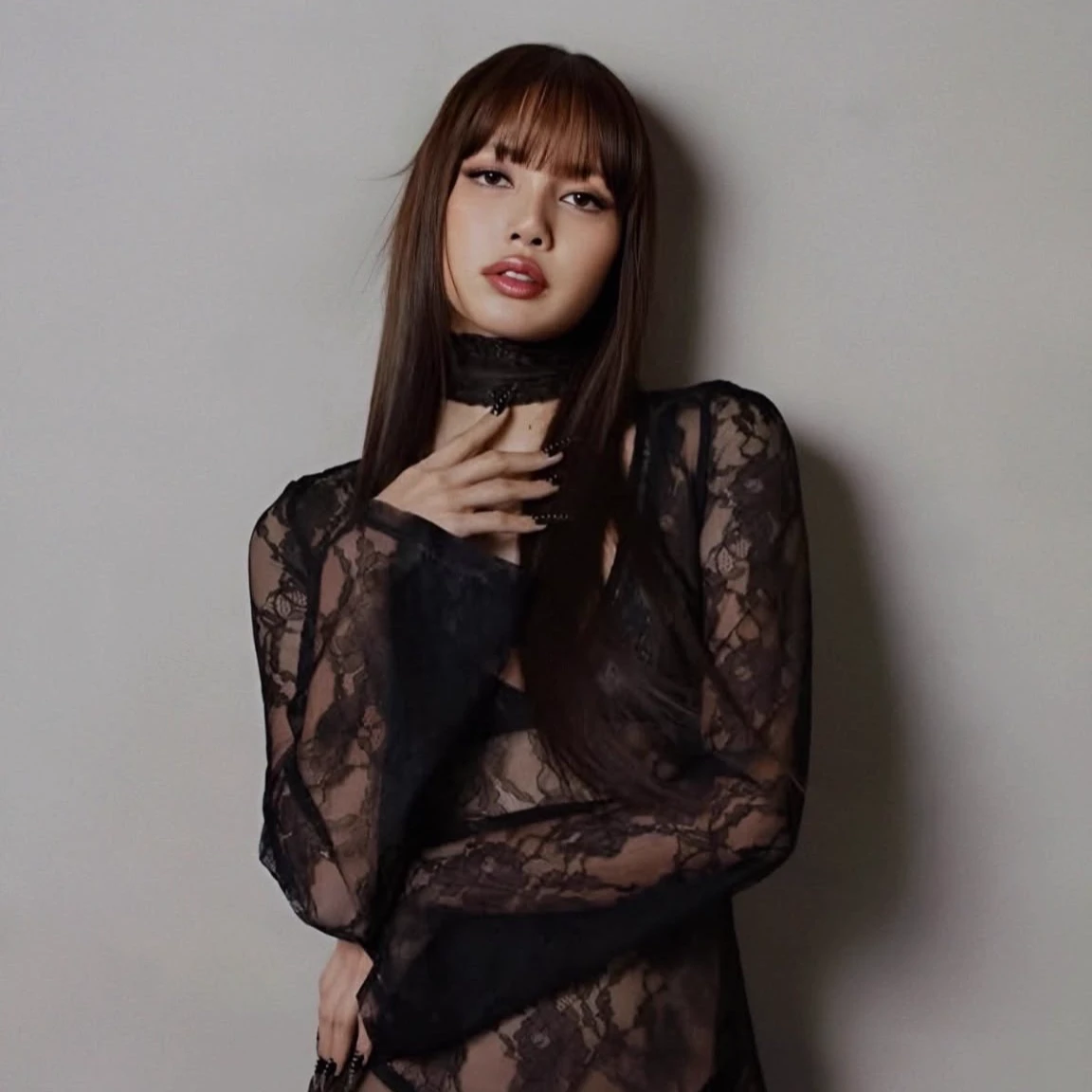 Lisa Manobal thumbnail
