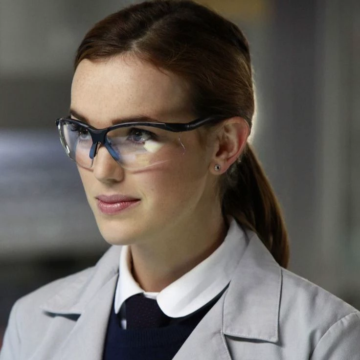 Jemma Simmons thumbnail