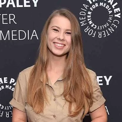Bindi Irwin thumbnail