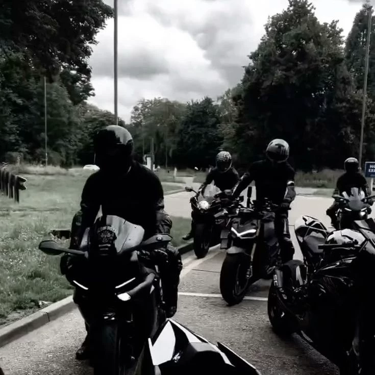 🏍~| 𝐛𝐢𝐤𝐞𝐫 𝐠𝐚𝐧𝐠 ✰•˙ thumbnail