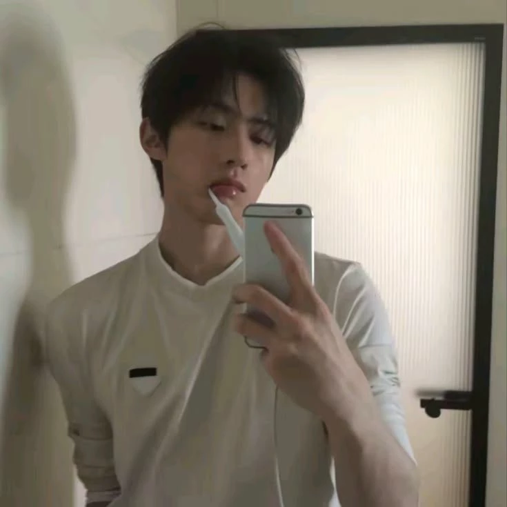 Jiwoon (bl,gay) thumbnail