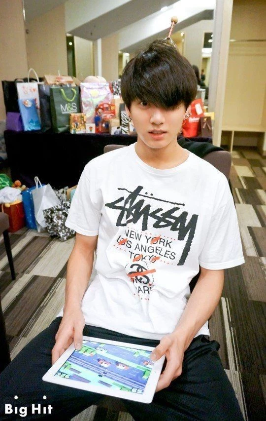 jungkook thumbnail