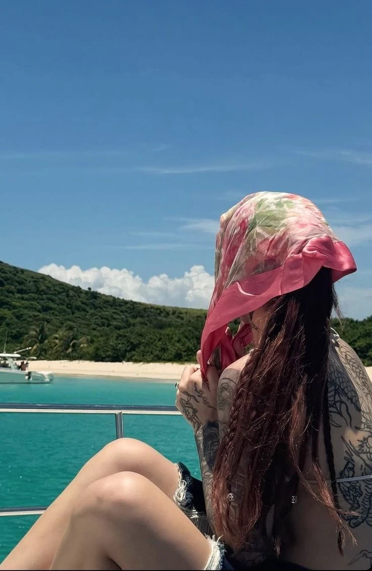 Victoria thumbnail