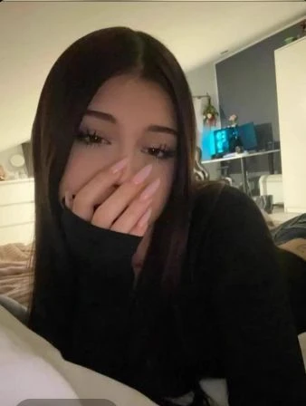 Laura thumbnail