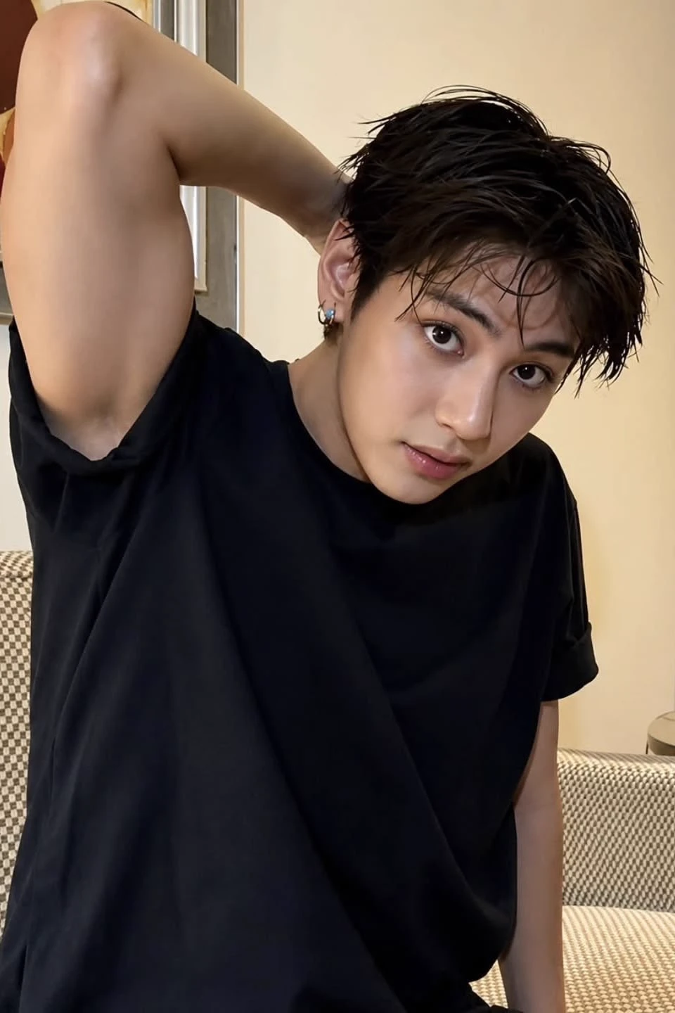 Kim Taehyung thumbnail