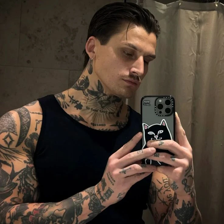 Brian Vázquez thumbnail