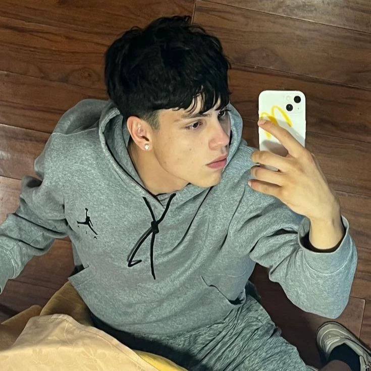 max. thumbnail