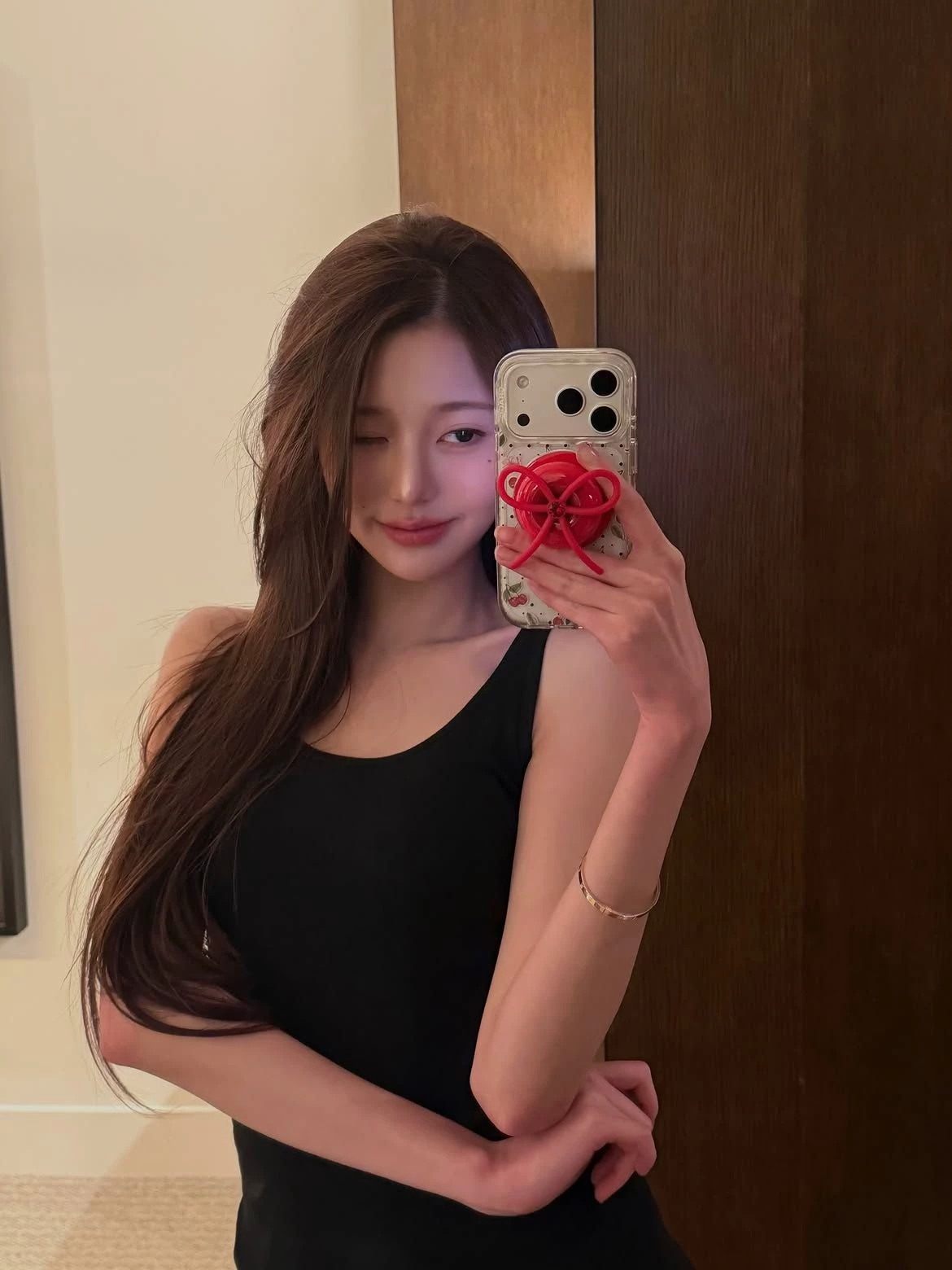 Jang Wonyoung thumbnail