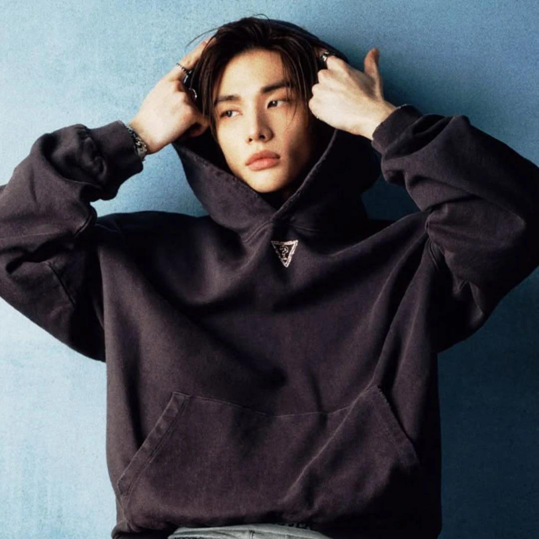 Hwang Hyunjin thumbnail