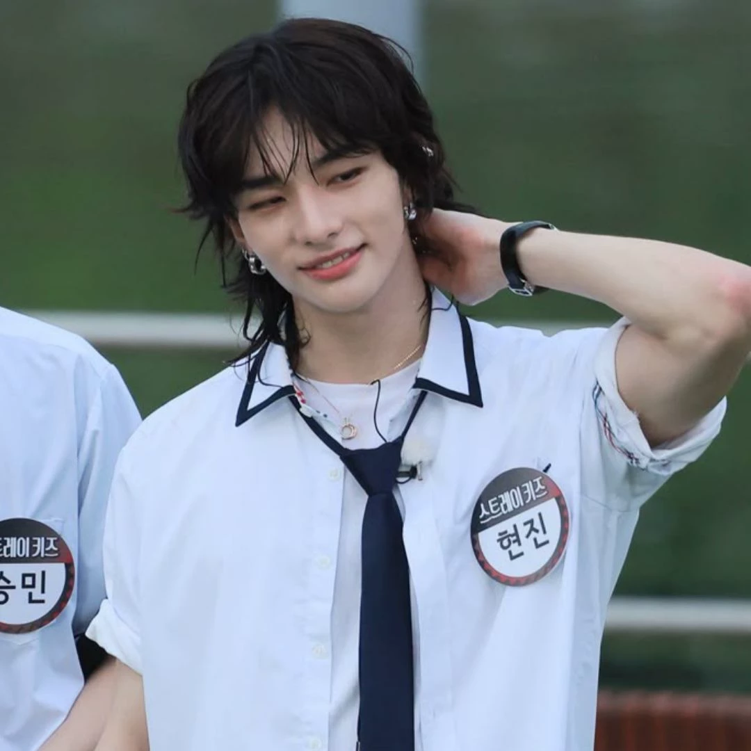 Hyunjin thumbnail