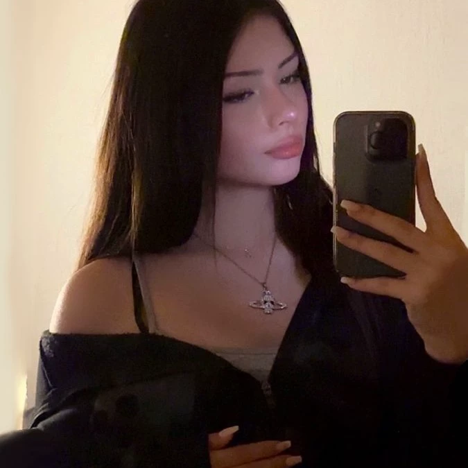 Adlyln
