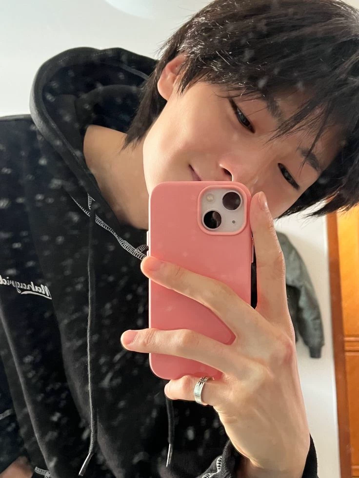 jeongin [bl] thumbnail