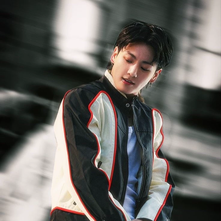 Jeon Jungkook+plus members thumbnail