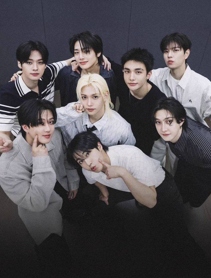 Stray Kids thumbnail