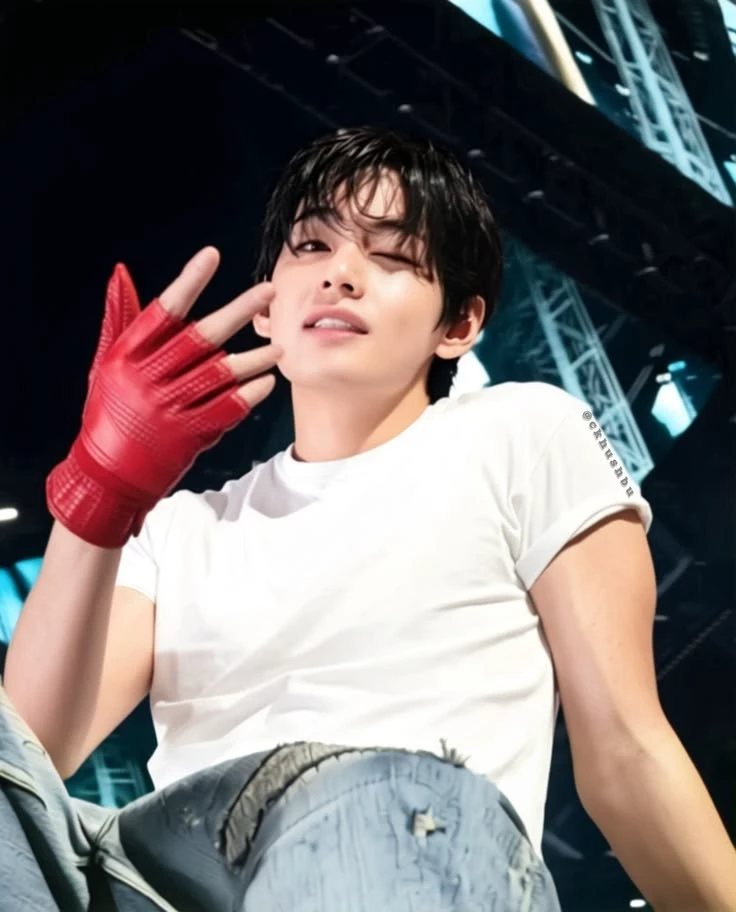 Kim Taehyung  thumbnail
