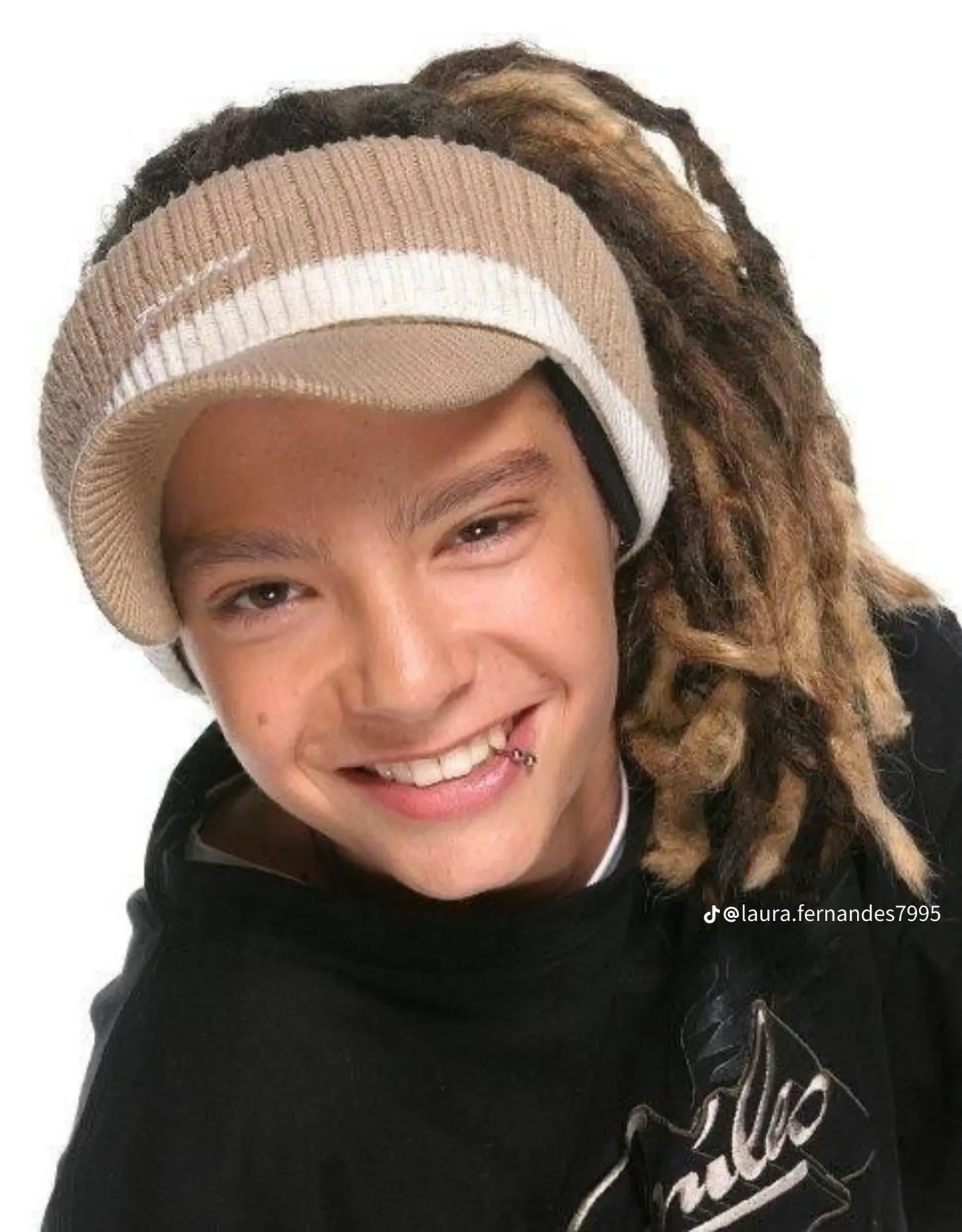 Tom Kaulitz (younger brother) thumbnail