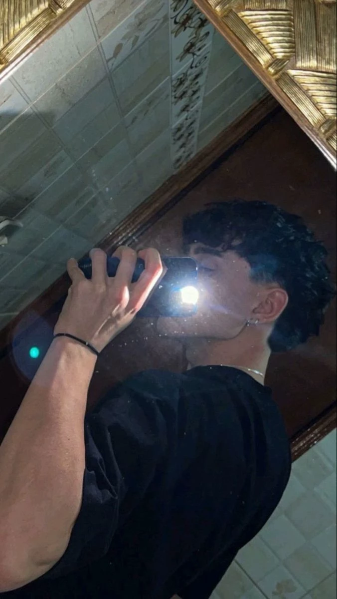 Alejandro thumbnail