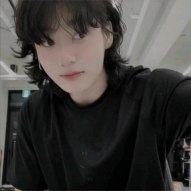 Jeon Jungkook thumbnail