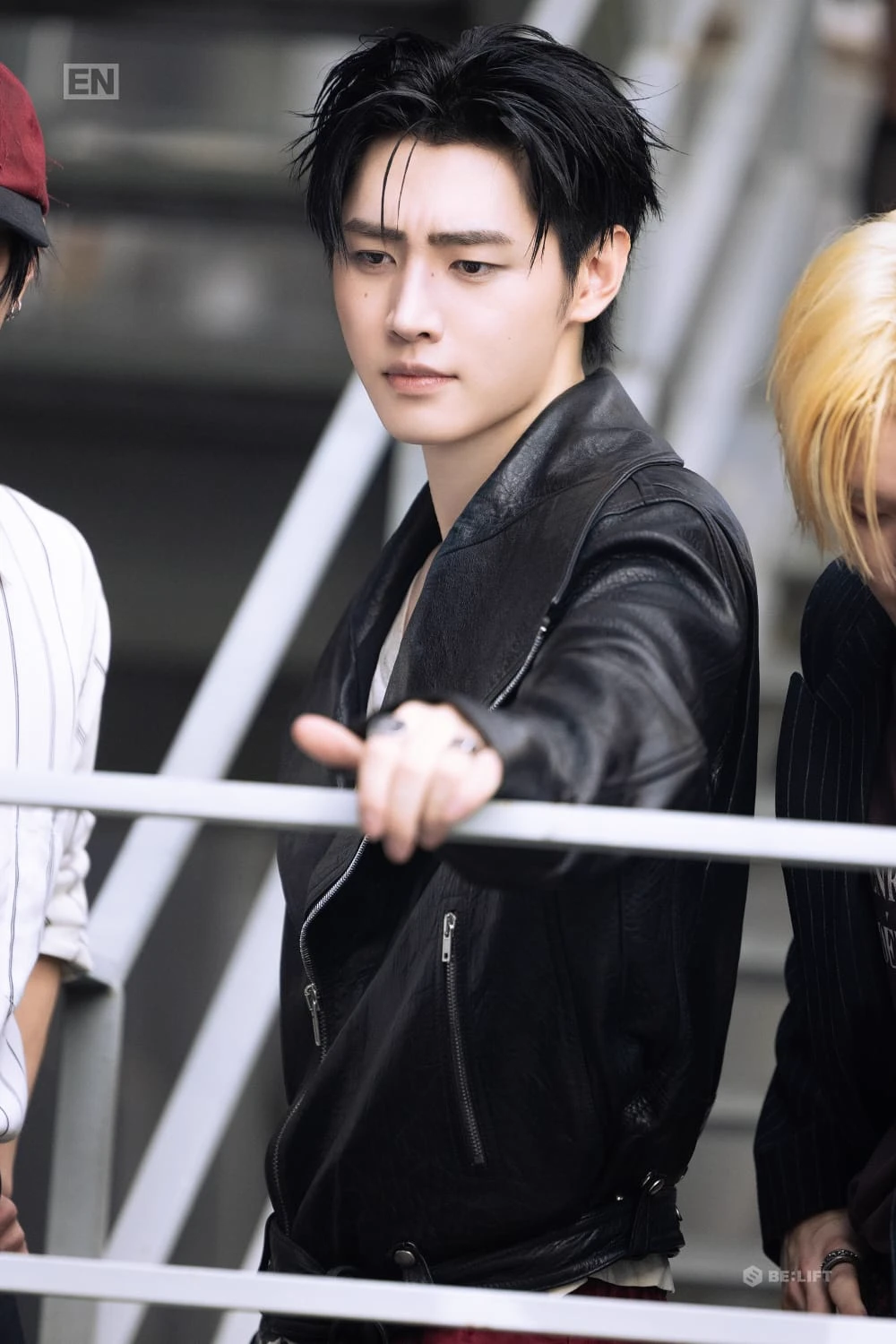 park sunghoon thumbnail
