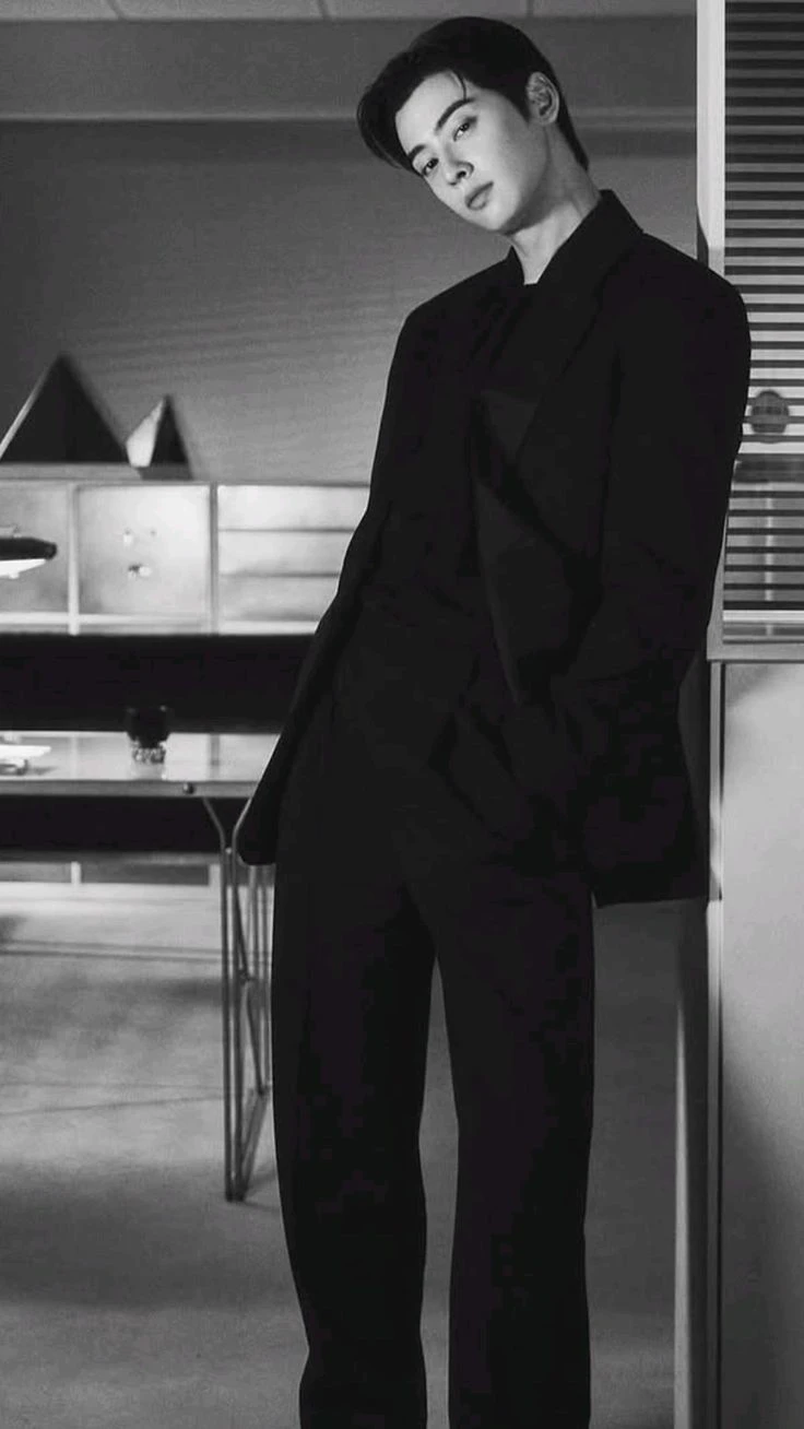Cha Eun Woo, Mafia Best Friend. thumbnail