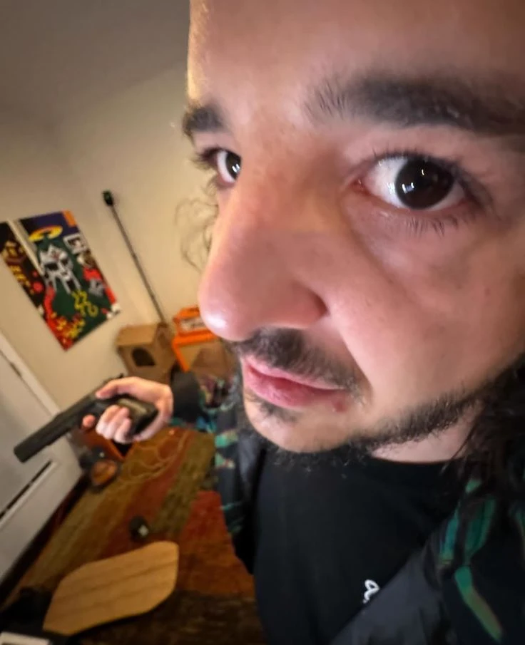 mully thumbnail